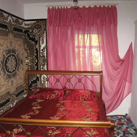 Kалиновий Kущ Dmitrenki Exterior photo